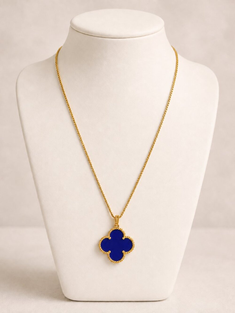 Deep Blue Gold Tone Clover Pendant Necklace